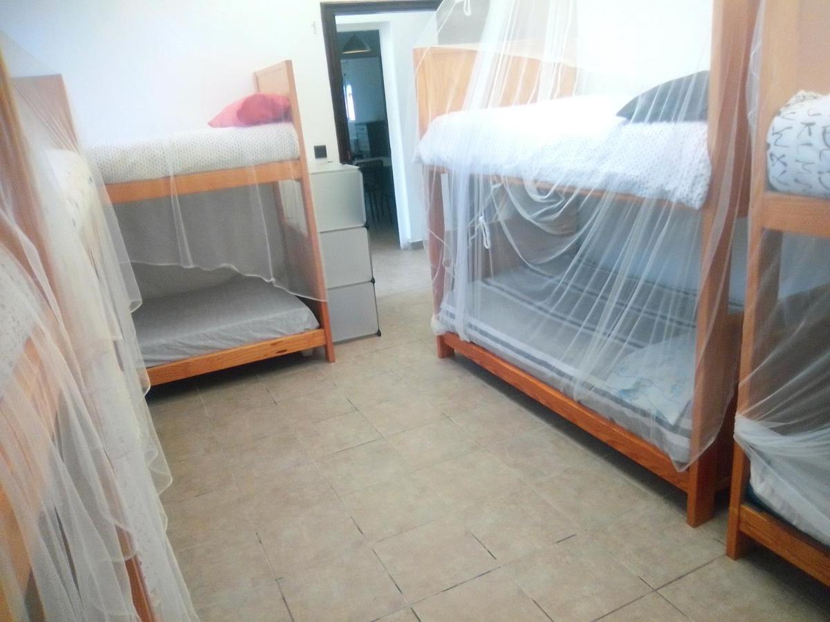 Hostel Coruna Backpackers *